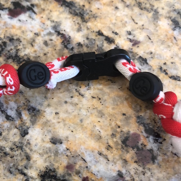 Men’s Sports Rope Necklace (red/white) - Picture 2 of 8